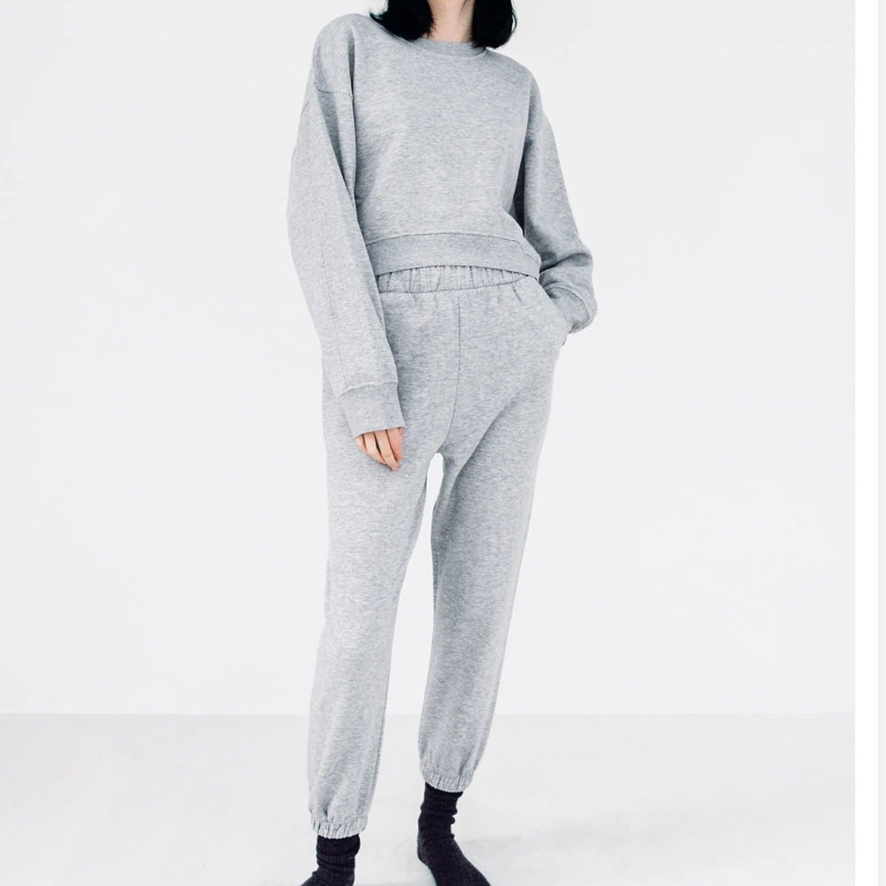 ZARA  GRAY SIZE M JOGGERS